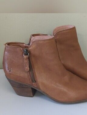 Frye Judith Leather Side-Zip Ankle Booties